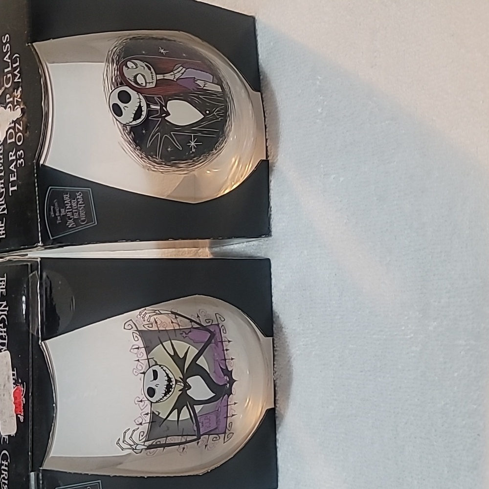 2 pack The Nightmare Before Christmas Teardrop Glass 33oz